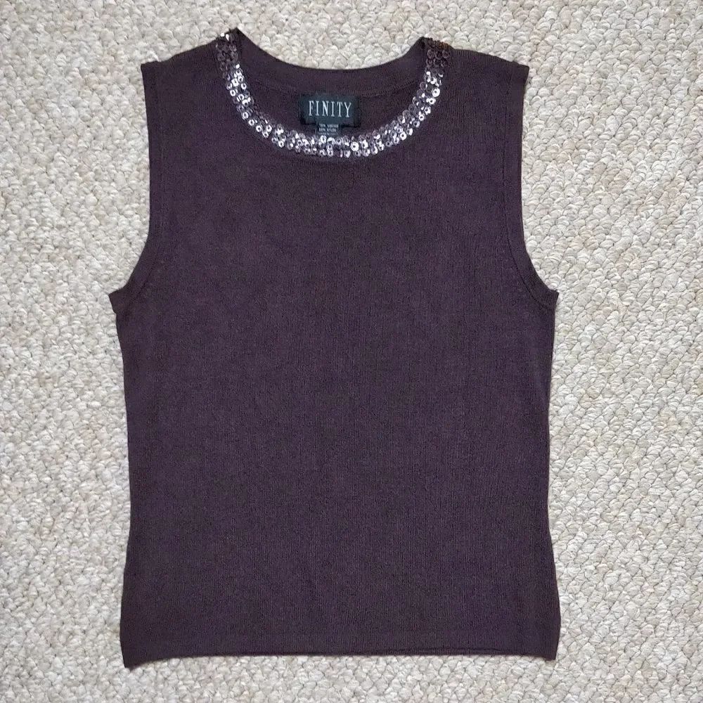 Finity sequins/beads embellished top sz S